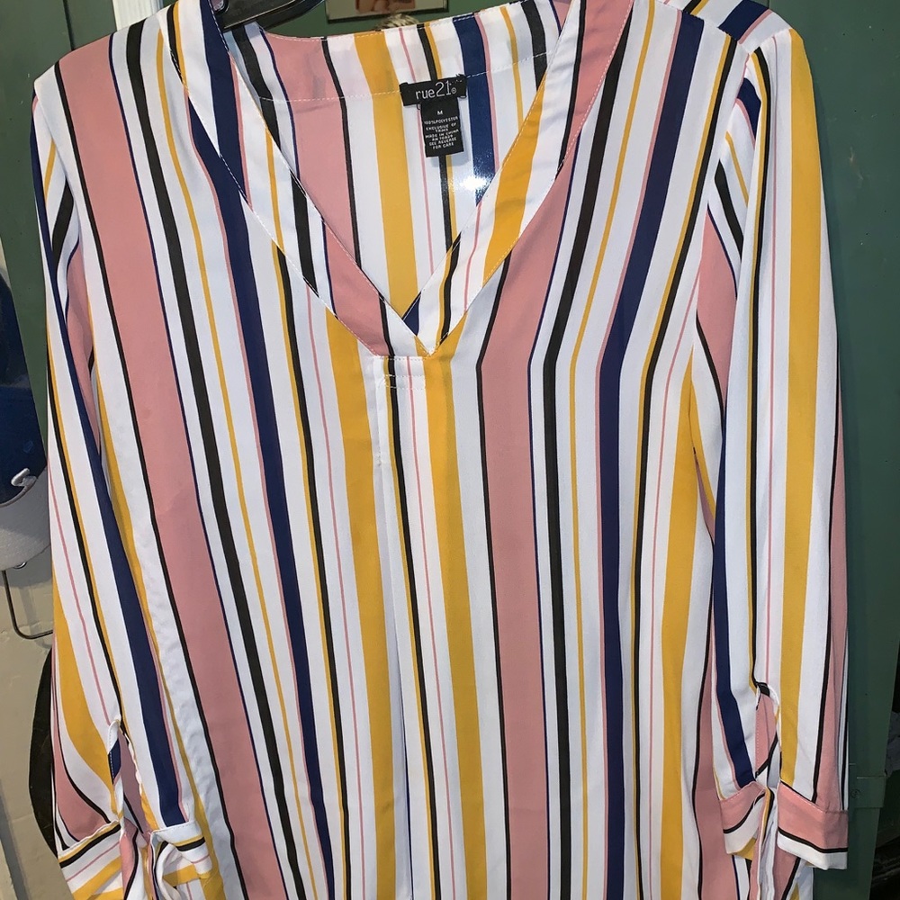 Nice Rue 21 Striped Blouse, quarter sleeves